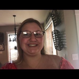 Meet your Posher, Grayson